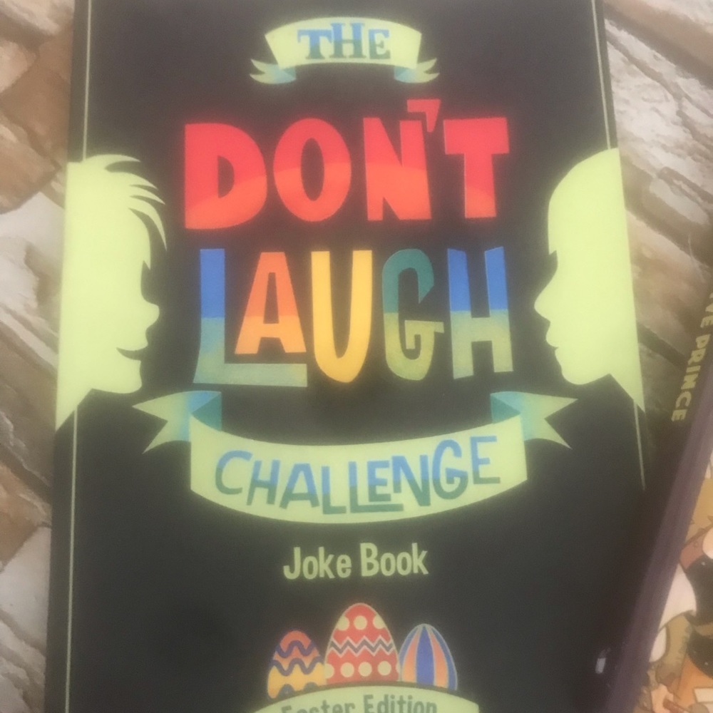 Kid’s comic bundle - Picture 2 of 12